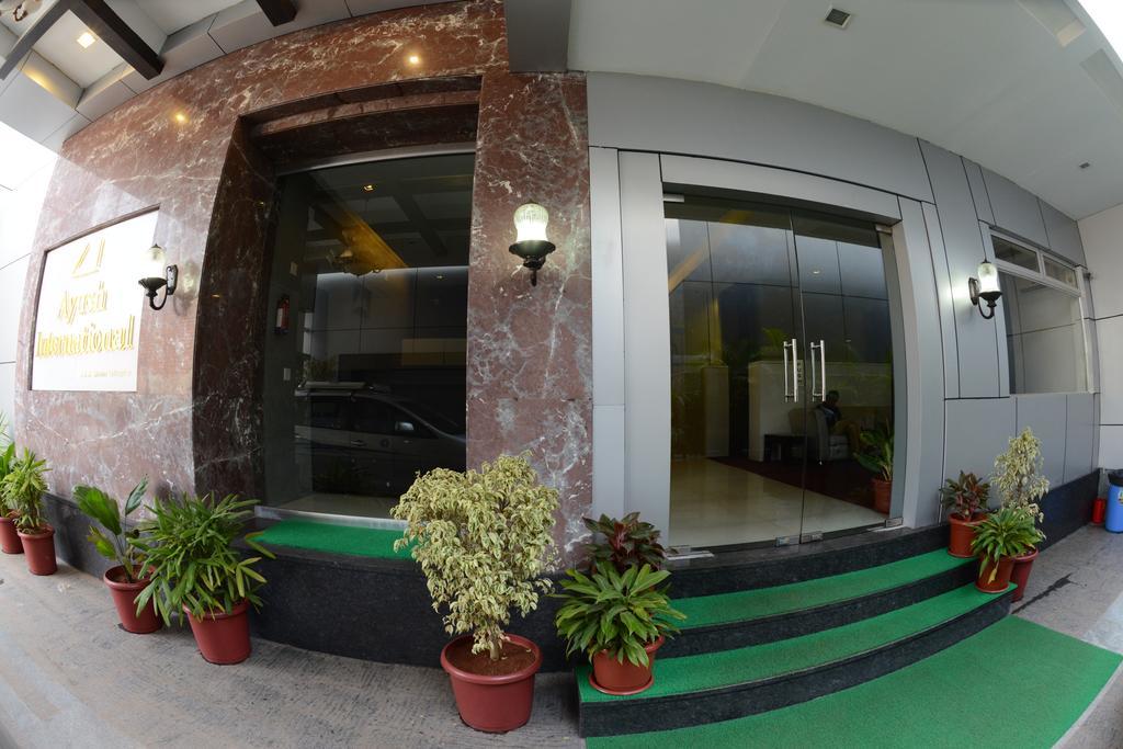 Hotel Ayush International Мангалор Экстерьер фото